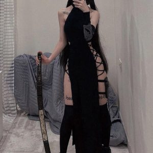 Spicy goth high slit dress