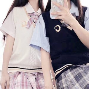 JK uniform moon rabbit knit vest