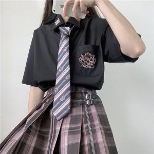 bb044842f57f28d60600c8a9ead0745d