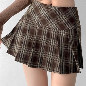 Preppy-style vintage plaid skirt